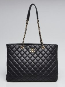 LUXURY AND EXPENSIVE LADIES BAGS .